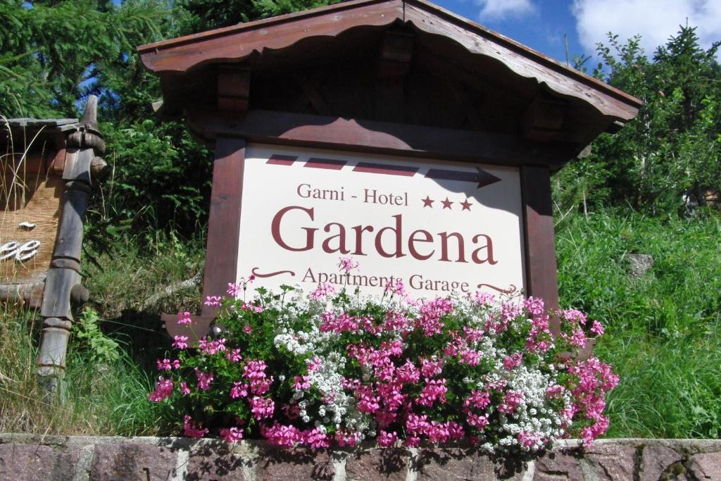 Hotel Garni Gardena - Appartments Santa Cristina Val Gardena Extérieur photo